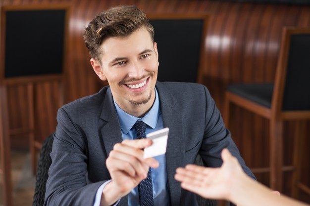 pos机提额：信用卡刷卡交易提额易操作的几个方法！操作步骤